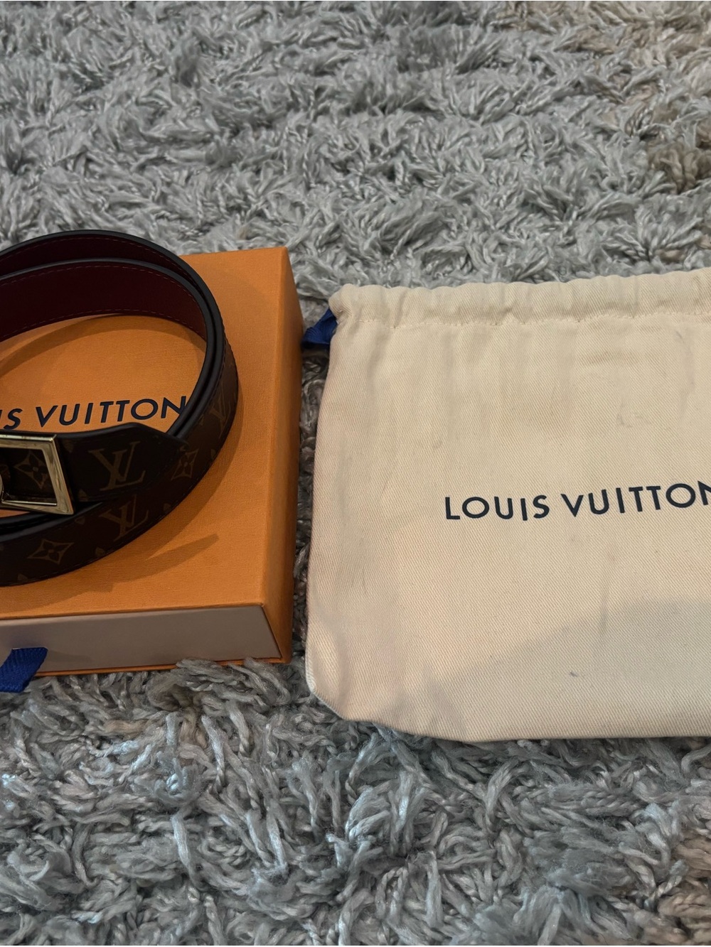 Authentic Louis Vuitton Dauphine Reversible Belt - Picture 4 of 8